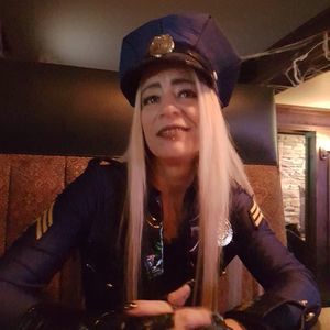 Meet your Posher, Teresa